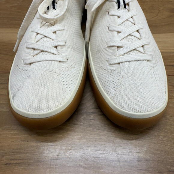 Women’s Cream Knit Athletic Sneakers with Gum Sole - Picture 3 of 11